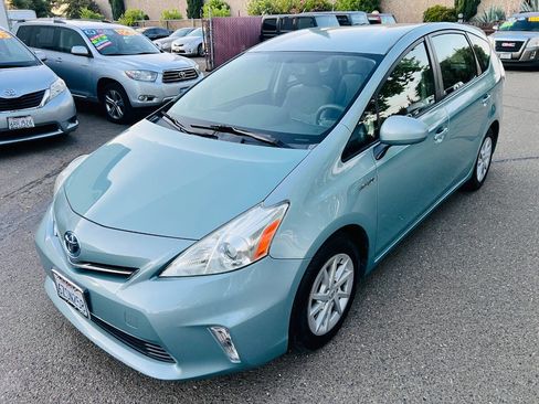 Used 2013 Toyota Prius V Three FWD image 1