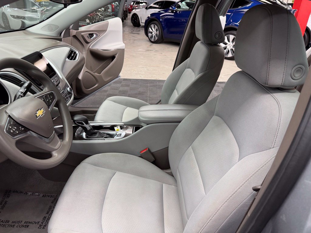Used 2024 Chevrolet Malibu LT FWD image 33