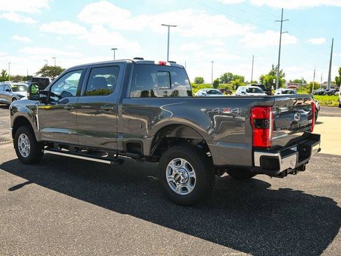 New 2026 Ford F250 XLT w/ XLT Premium Package AWD/4WD image 7