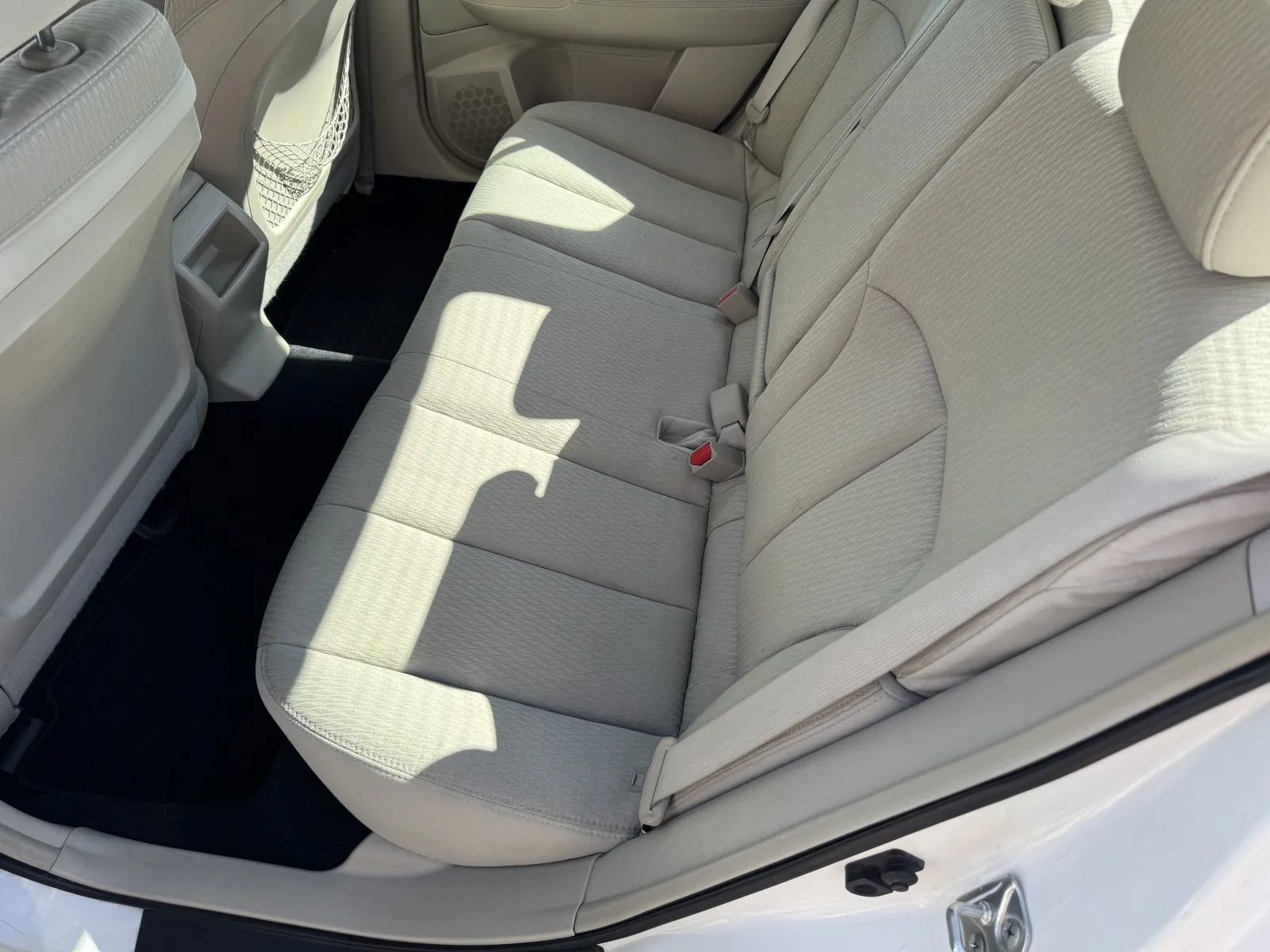 Used 2011 Subaru Legacy 2.5i Premium AWD/4WD image 31