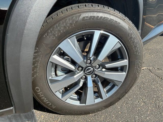Certified 2024 Nissan Pathfinder SL FWD image 17
