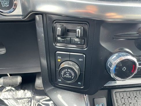 Certified 2023 Ford F150 Lariat w/ Equipment Group 502A High image 26