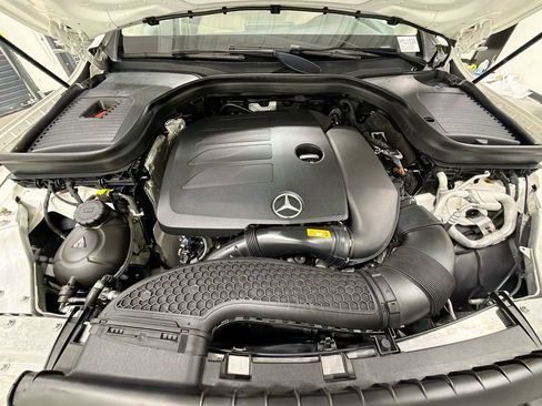 Certified 2022 Mercedes-Benz GLC 300 4MATIC image 29