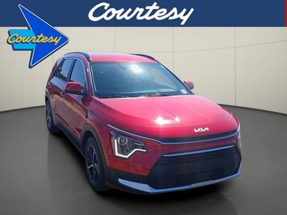 Used 2024 Kia Niro EX