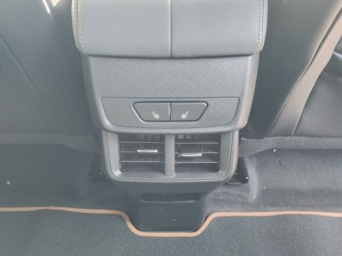 New 2026 GMC Terrain AT4 w/ Convenience Package III image 48