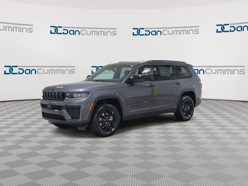 New 2026 Jeep Grand Cherokee L 4WD image 4
