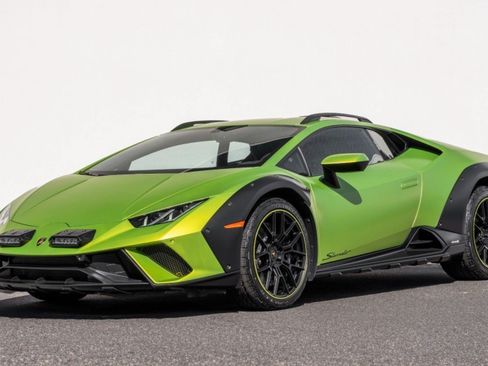 Used 2024 Lamborghini Huracan Sterrato AWD/4WD image 5