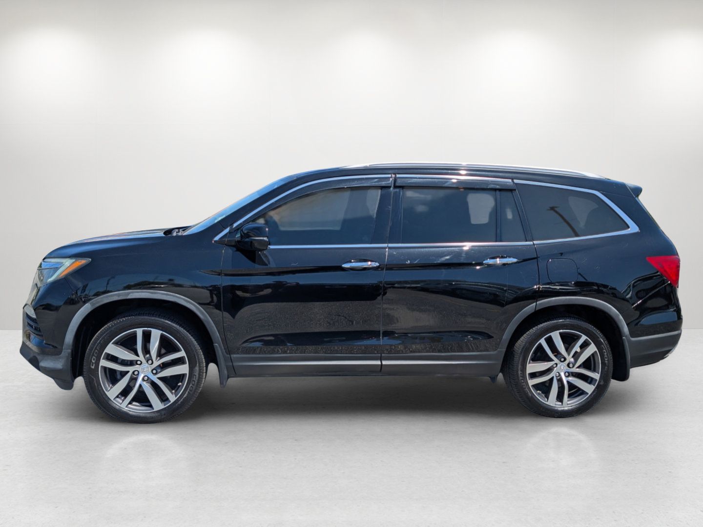 Used 2017 Honda Pilot Elite image 8