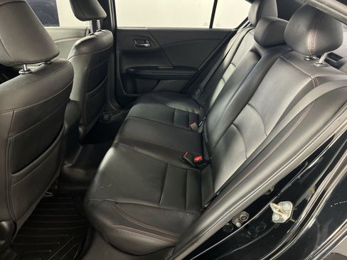 Used 2017 Honda Accord Sport Special Edition image 25