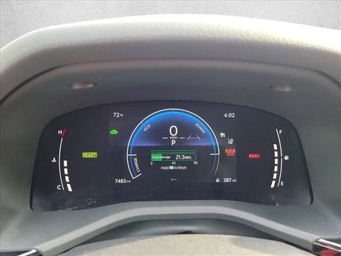 Used 2025 Toyota Camry LE w/ Convenience Package image 20