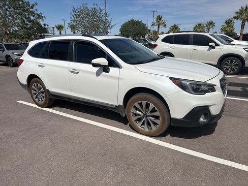 Used 2019 Subaru Outback 2.5i Touring AWD/4WD image 9