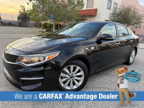 Used 2018 Kia Optima LX w/ 17" Alloy Wheels Package FWD image 10
