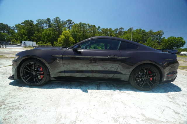 Certified 2022 Ford Mustang Shelby GT500 w/ Technology Package RWD image 6