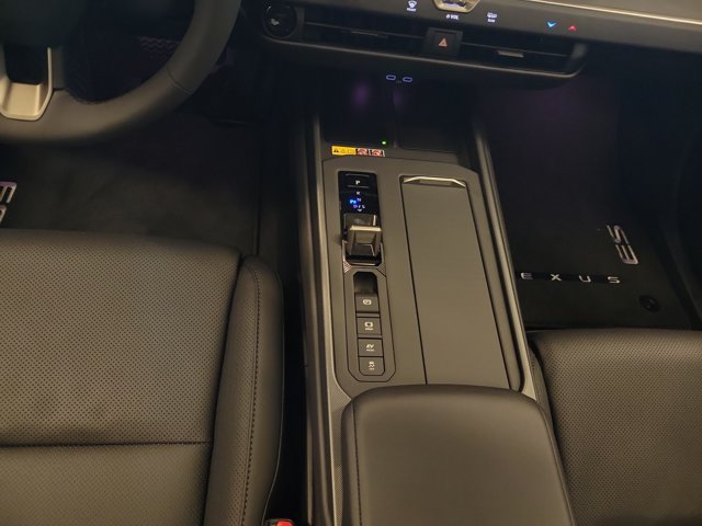 Used 2026 Lexus ES 350h w/ Convenience Package FWD image 20