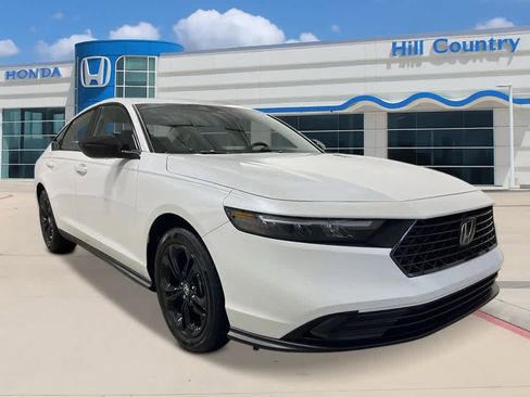 New 2025 Honda Accord SE image 7