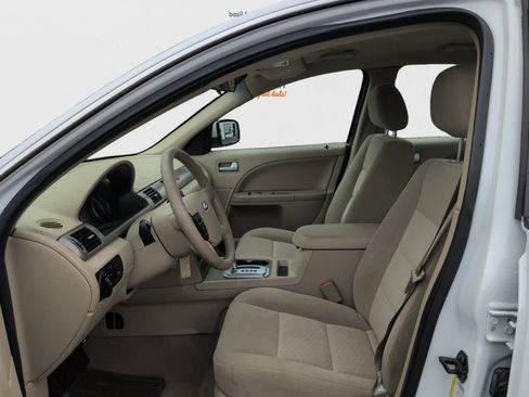 Used 2005 Ford Five Hundred SE image 12