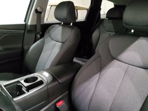 Used 2023 Hyundai Santa Fe SEL FWD image 14