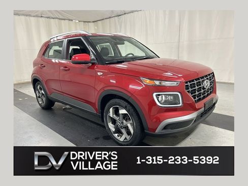 Used 2022 Hyundai Venue Limited image 1