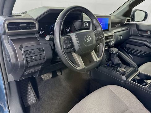 Used 2025 Toyota 4Runner SR5 image 10