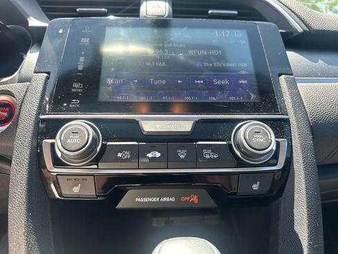 Used 2016 Honda Civic EX-L image 18