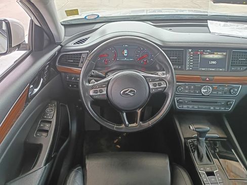 Used 2017 Kia Cadenza Technology FWD image 29