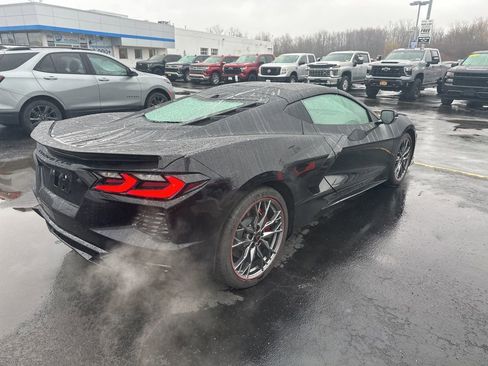 Certified 2025 Chevrolet Corvette Stingray Coupe RWD image 3