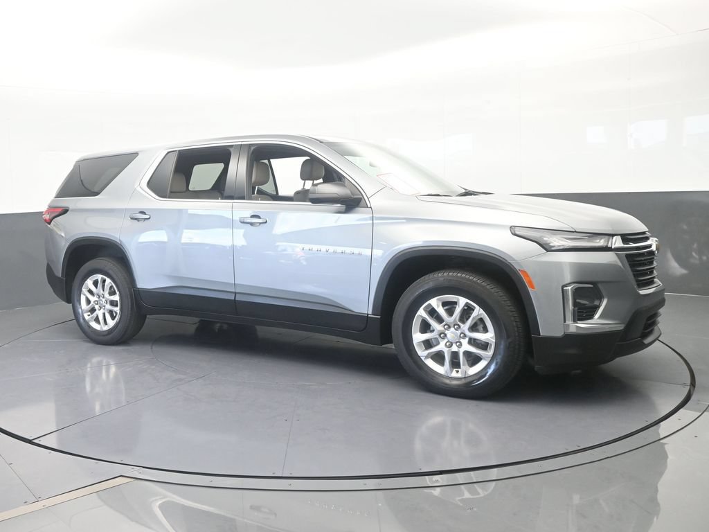 Used 2024 Chevrolet Traverse LS FWD image 8