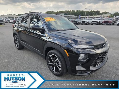 Used 2022 Chevrolet TrailBlazer RS image 4