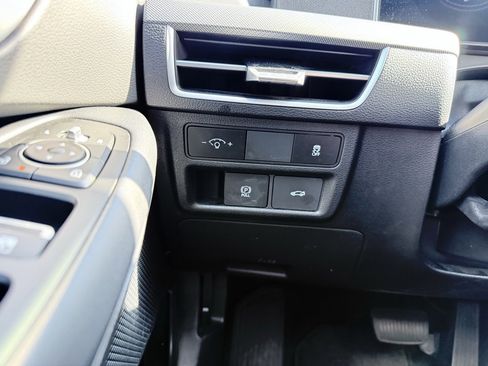 Used 2025 Hyundai Sonata SEL image 11