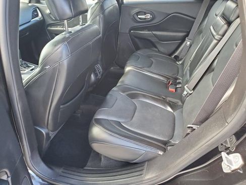 Used 2015 Jeep Cherokee Limited w/ Luxury Group image 13