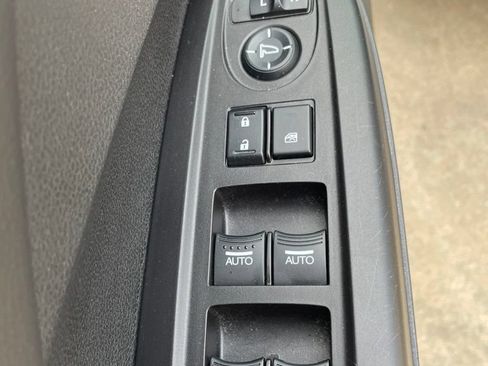 Used 2013 Acura RDX w/ Technology Package AWD/4WD image 16