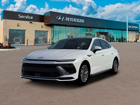 New 2026 Hyundai Sonata SEL FWD image 1