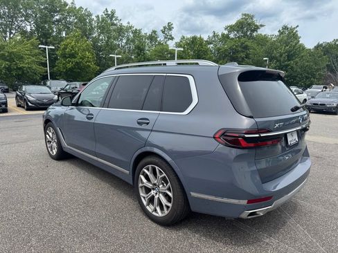 Used 2026 BMW X7 xDrive40i w/ Premium Package AWD/4WD image 3