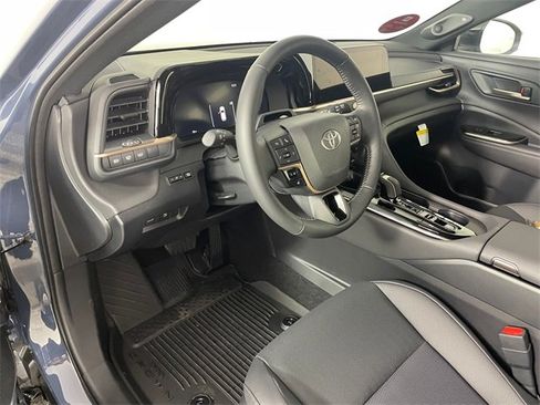 New 2026 Toyota Crown Signia w/ Advanced Technology Package image 3