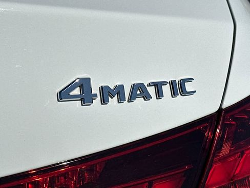Used 2024 Mercedes-Benz C 300 4MATIC Sedan image 32