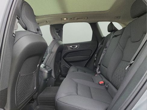 New 2026 Volvo XC60 B5 Core w/ Protection Package Premier image 15