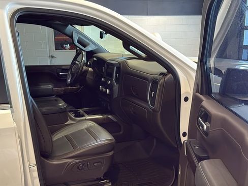 Used 2020 GMC Sierra 1500 Denali w/ Denali Ultimate Package AWD/4WD image 12