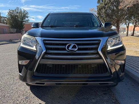 Used 2015 Lexus GX 460 w/ Comfort Package AWD/4WD image 4