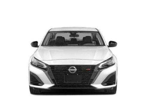 Used 2024 Nissan Altima 2.0 SR FWD image 7