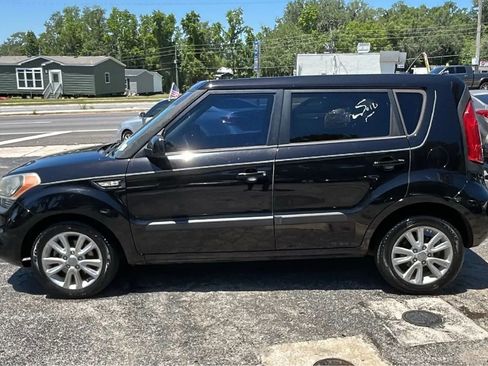 Used 2013 Kia Soul FWD image 5