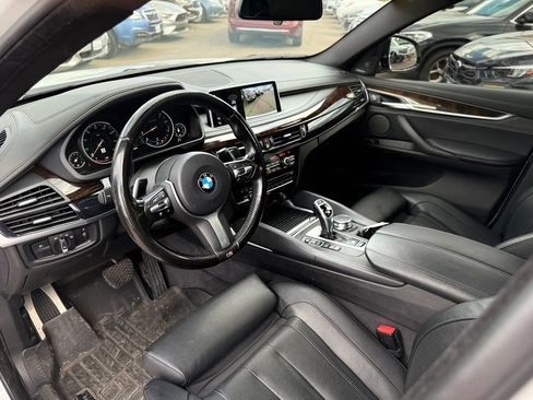 Used 2019 BMW X6 xDrive50i w/ M Sport Package AWD/4WD image 13