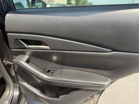 Used 2023 MAZDA CX-30 AWD 2.5 S w/ Select Package image 32