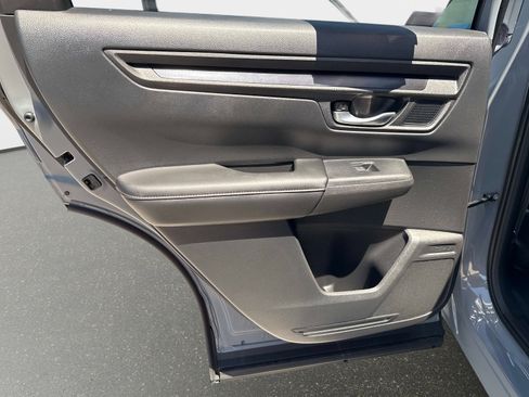 Used 2024 Honda CR-V Sport-L image 11