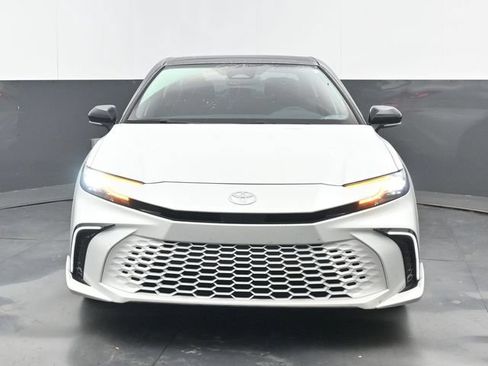Used 2025 Toyota Camry XSE FWD image 20