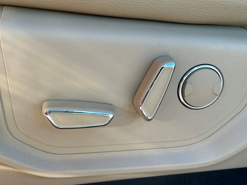 Used 2018 Ford F150 Lariat image 18