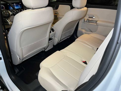 Certified 2025 Mercedes-Benz GLB 250 4MATIC image 20