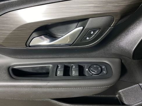 Certified 2023 GMC Terrain SLE image 13