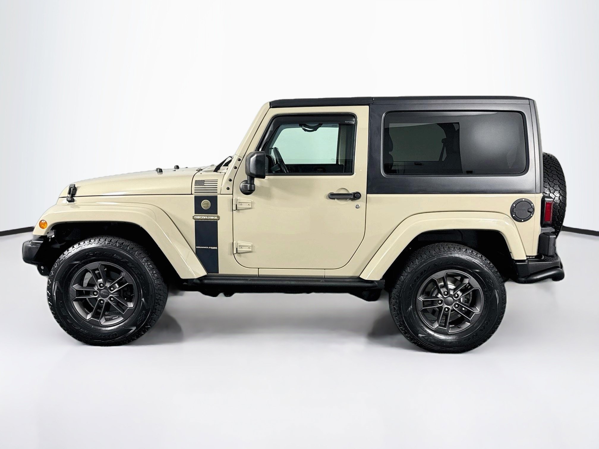 Used 2018 Jeep Wrangler Sport AWD/4WD image 11