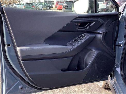 Certified 2025 Subaru Crosstrek 2.0i Premium image 26