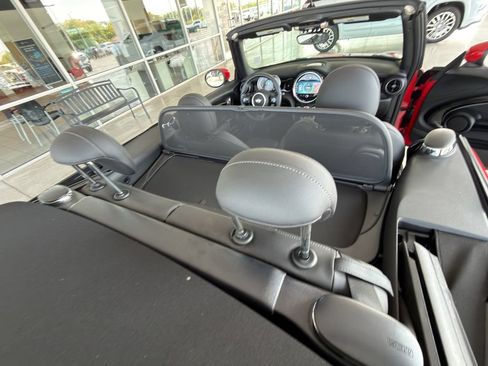 Used 2024 MINI Cooper S FWD image 18